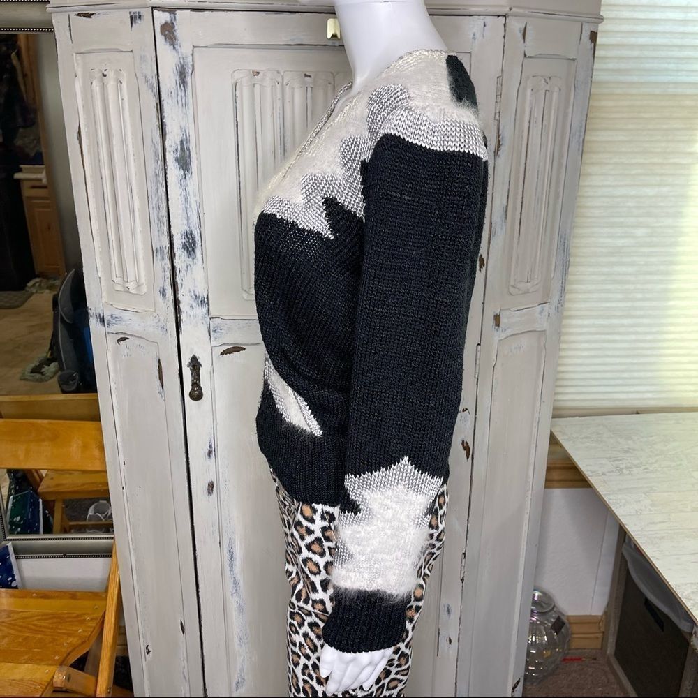 Christine Phillipe Vintage Y2K Black And White Abstract Angora Mix Knit Sweater - Picture 5 of 16
